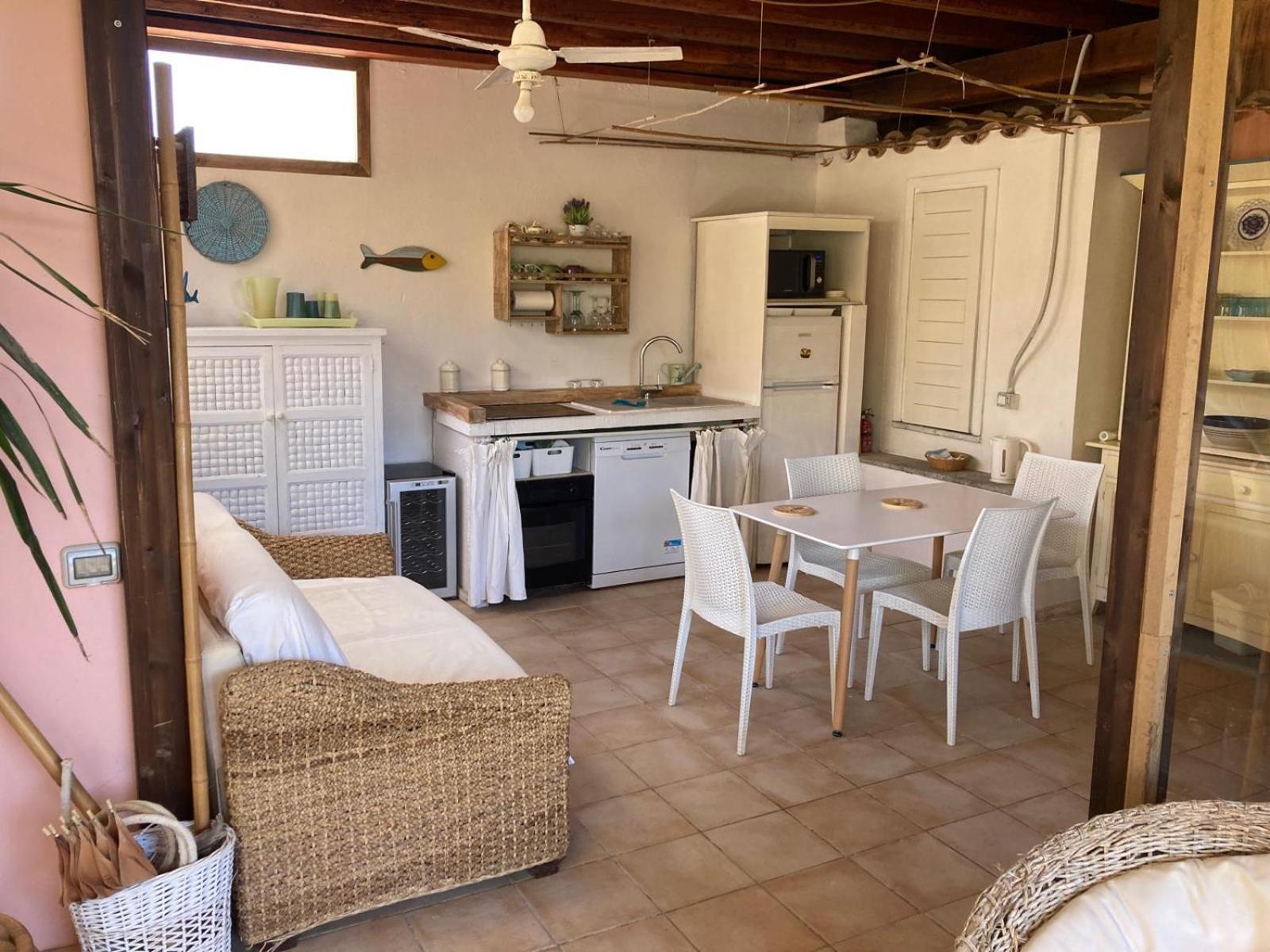 Villasimius Villetta A 300 Mt Dalla Spiaggia 外观 照片