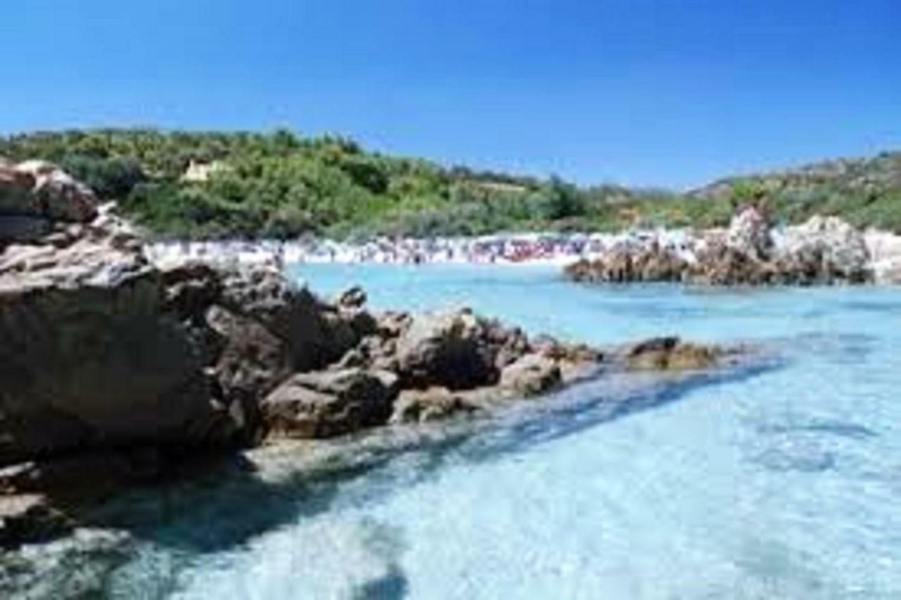 Villasimius Villetta A 300 Mt Dalla Spiaggia 外观 照片